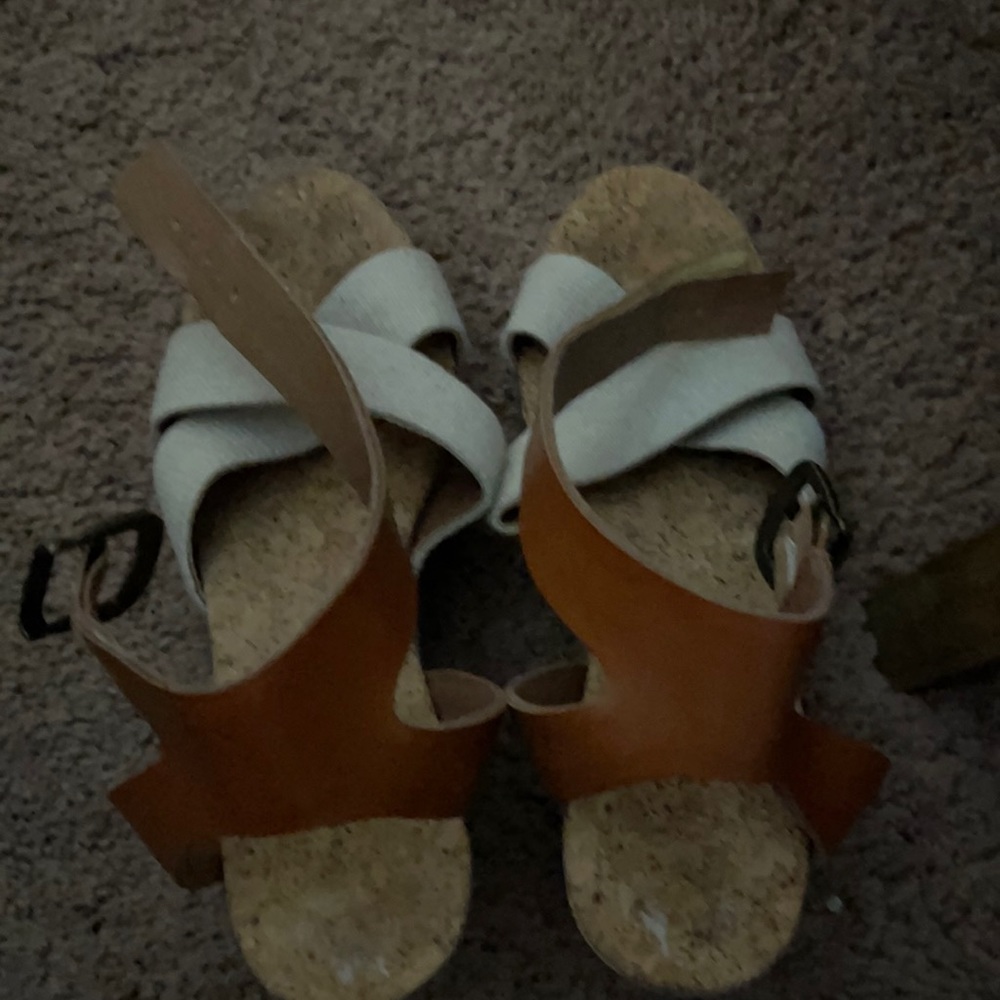 Size 7 lucky brand wedge shoes